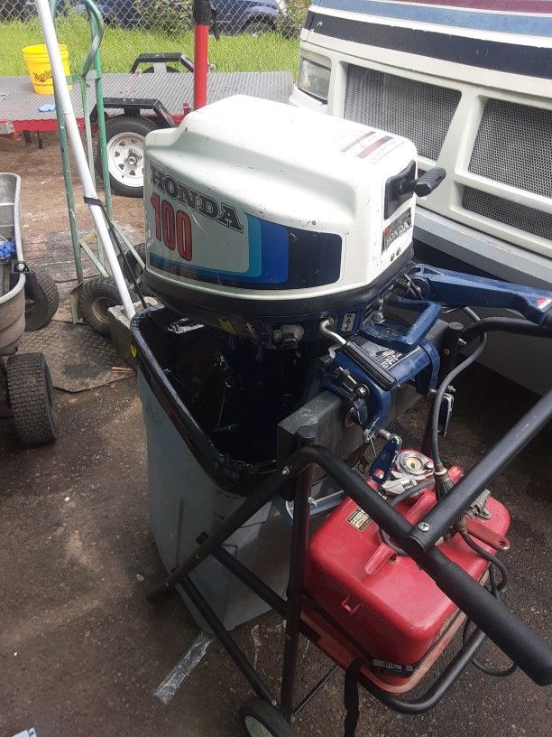 Honda B100s 10 Horsepower 4-stroke With Gas Tank And Carrier