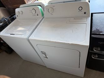 Kenmore washer and electric dryer set