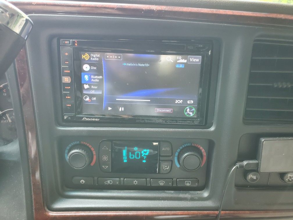 Pioneer AVIC-X950BH
Navigation receiver