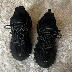 balenciaga tracks size 9