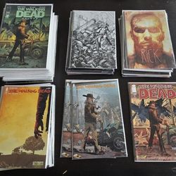 The Walking Dead + Deluxe - Lot of 60 Comics