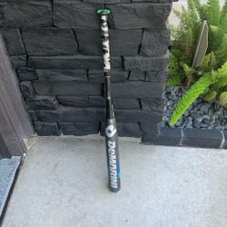 Girls Softball Bat  Demarini 32in 