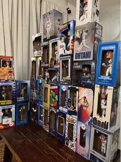 Bobble heads