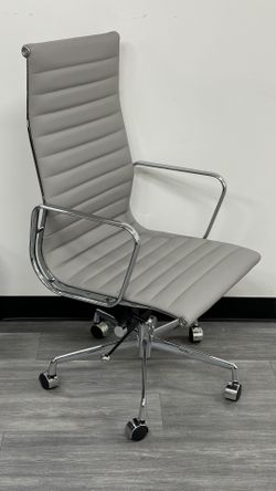 Management Chair High Back In Grey