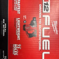 Milwaukee Rotary Hammer 