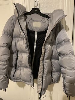 ITS A STEAL!!!!!! SOIA & KYO BRINEY IN ASH PUFF COAT