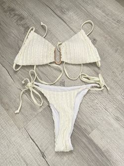Off white bathing suit set