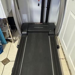 Treadmill 