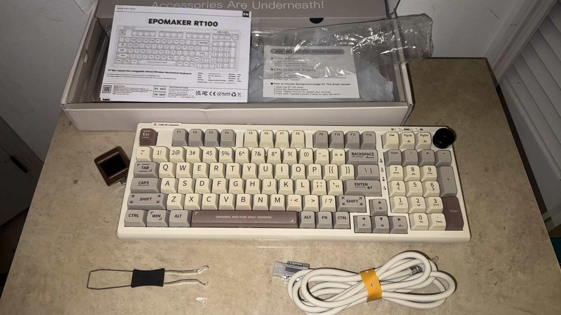 RT100 Tri-Mode Mechanical Keyboard