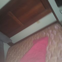 Stop I Need To Get Rid Of As Soon As Possible To Minimize My Apartment It's Too Small