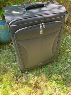 Large Travel Pro Suitcase