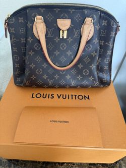 Lightly Used AUTHENTIC LV Crossbody Bag