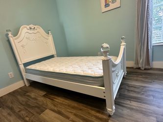 Girls Twin Bed Frame with Mattress