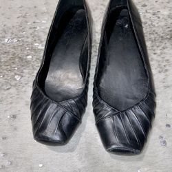 Ladies 8.5B Jessica Simpson Emmly Black Leather Flats 