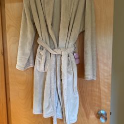 Women’s Robe