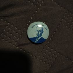 Vintage political push back pin - Wilson