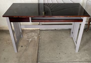 Quality mahogany desk
