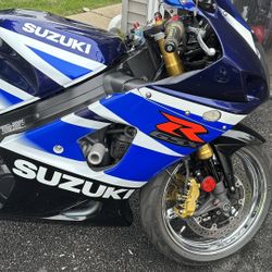 Motorcycle 