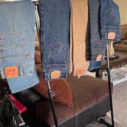 38x30 Levis 