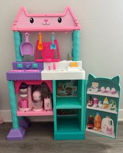 Gabby’s Dollhouse Kitchen