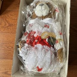 Brinn’s 1988 Musical Loving Bear Collectible Teddy Bear Plays. “Let Me Call You Sweetheart”.