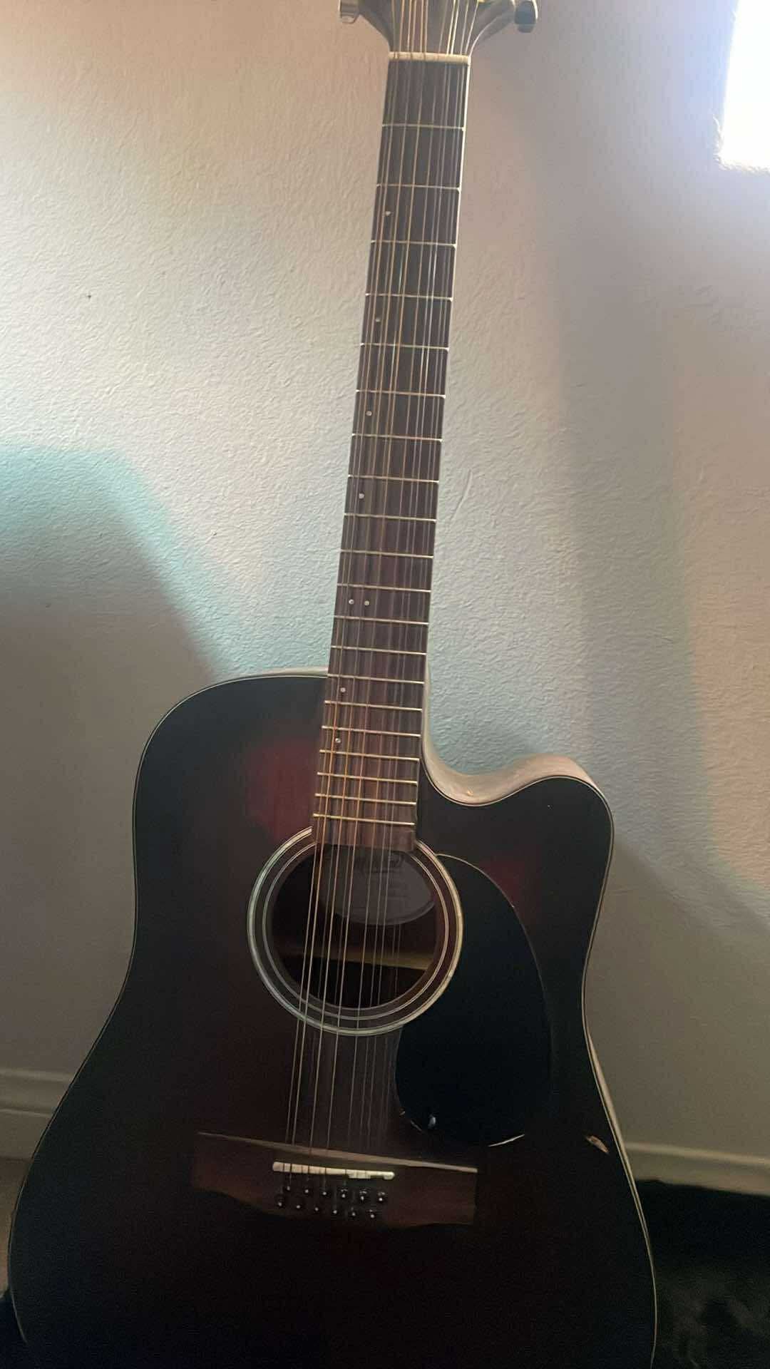 Mitchell terra acoustic/electric guitar