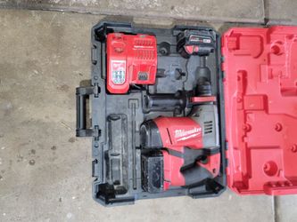Milwaukee m18 sds  hammer  drill  1-1/8