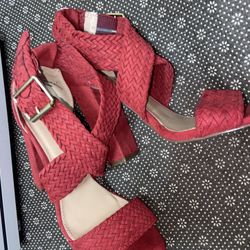 Red Heels size 6