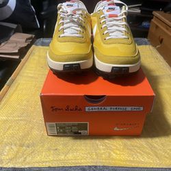 Nike Tom Sach