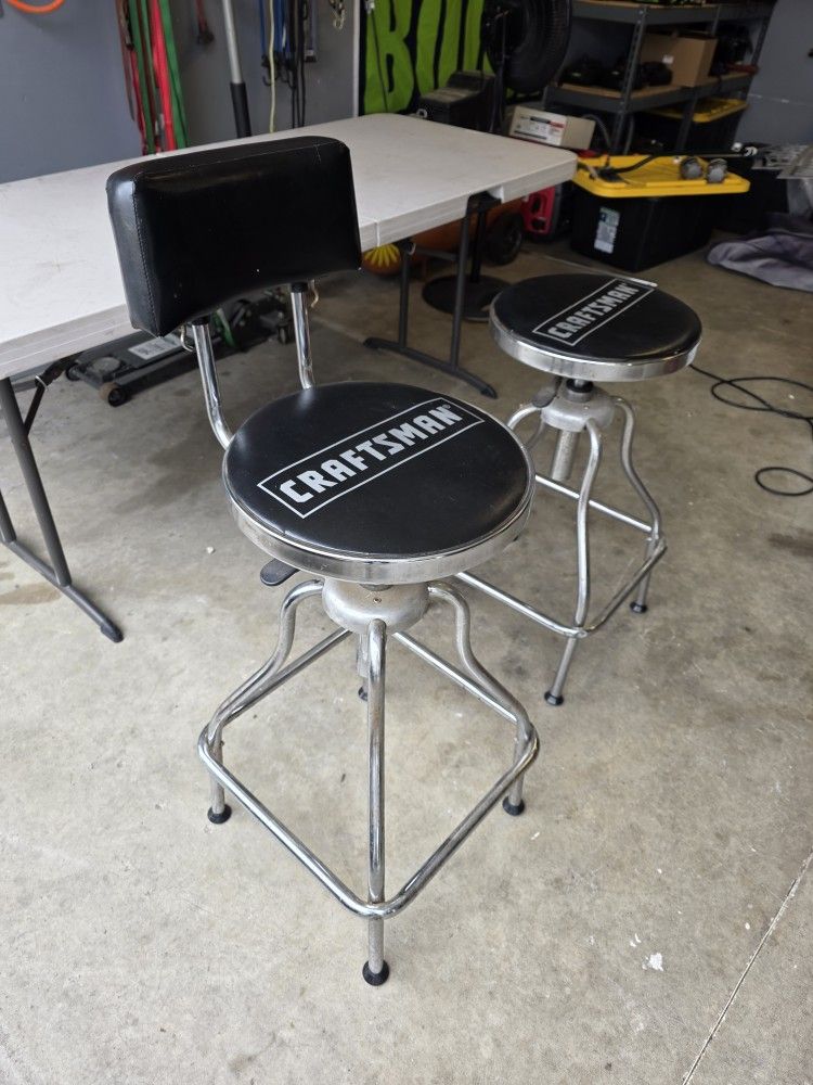 Adjustable shop stools