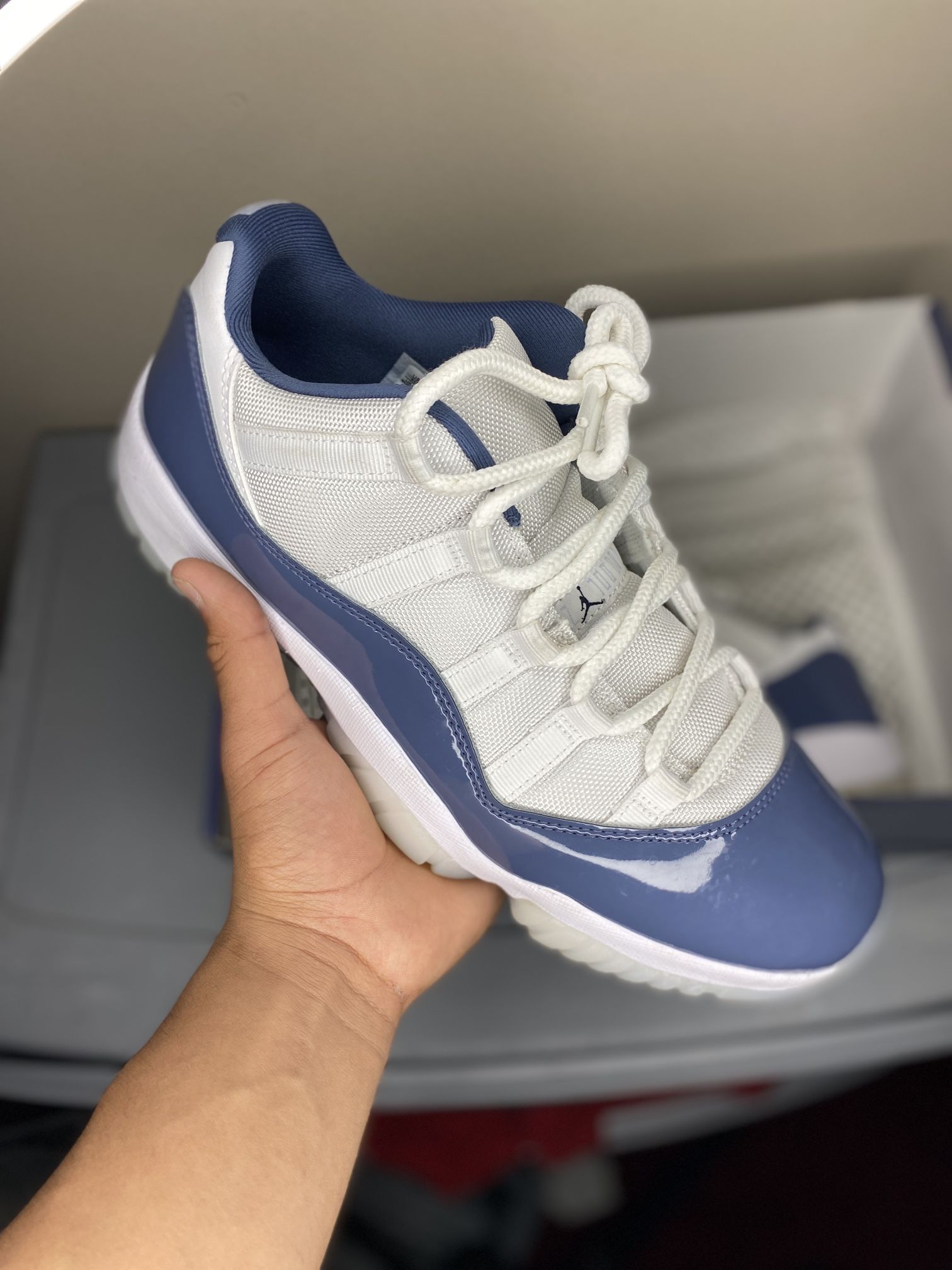 Nike Jordan 11 Retro low “Diffused Blue”