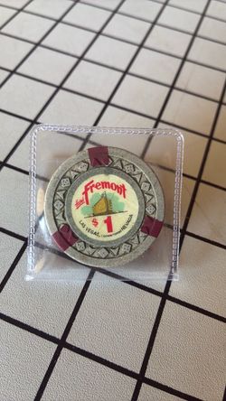 Fremont Hotel Casino $1 Chip Las Vegas