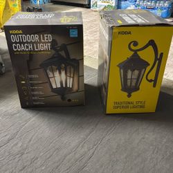 2 Outdoor Light fixtures 
