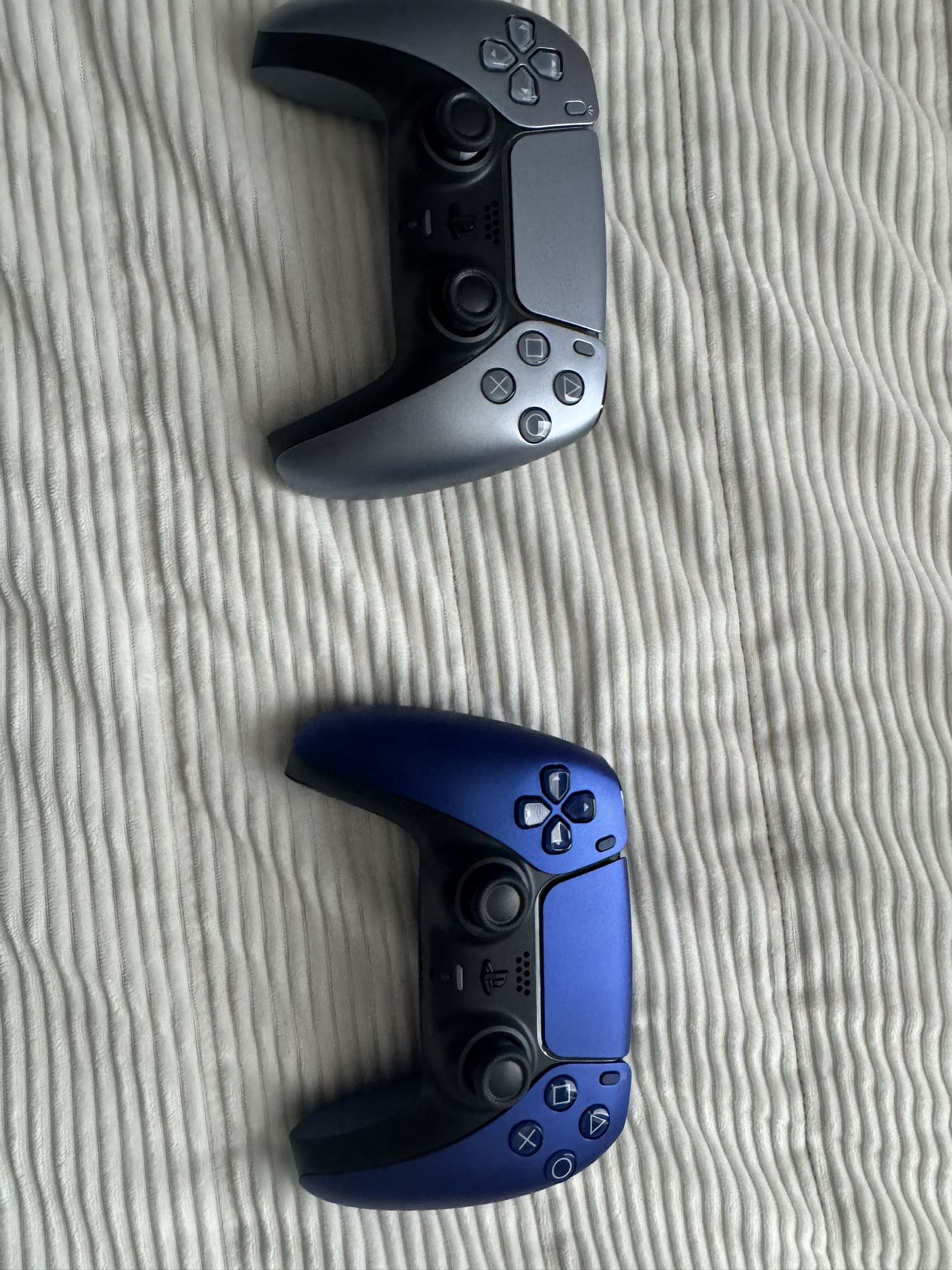 PS5 Controllers