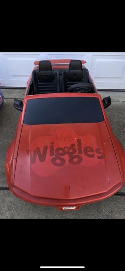 12V wiggles mustang