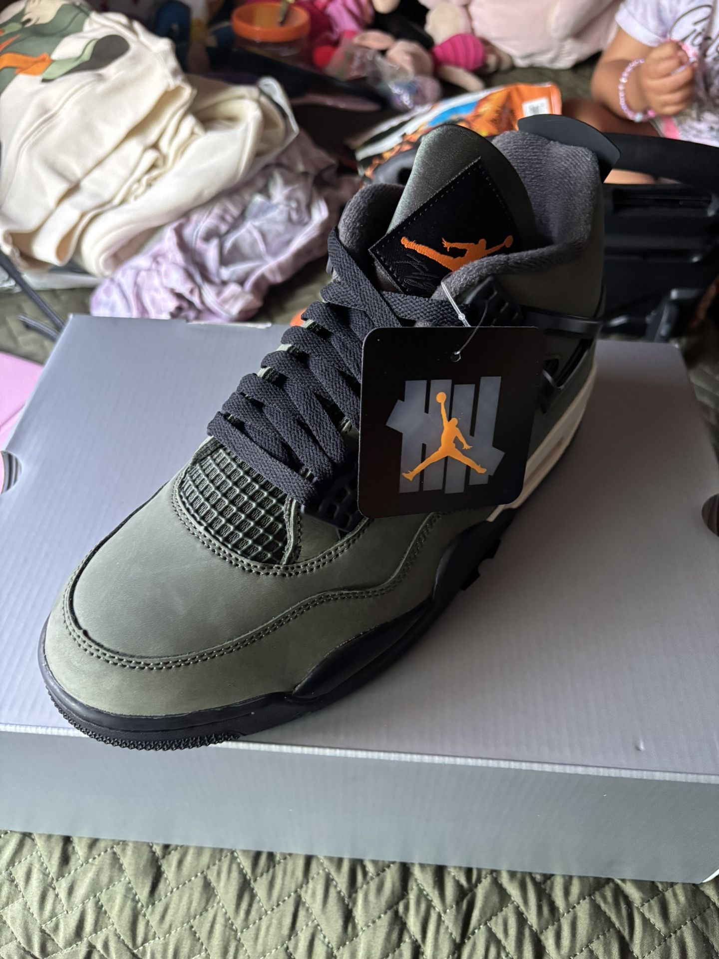 Jordan 4 Undefeated