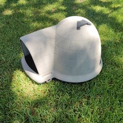 Outdoor Weatherproof - Indigo Igloo Dog House