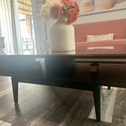 Furniture Coffee Table With Glass Surface