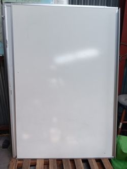 WHITE BOARDS AVAILABLE FOR SALE!!!!...6ftx4ft. 