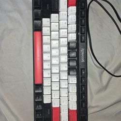 65% Chery Swich Red Dragon Keyboard 