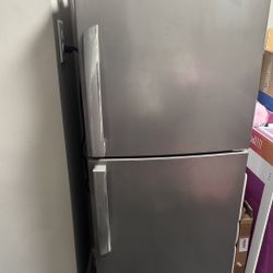 Premium Levella 10.0 Cubic Foot Frost Free Top Freezer Refrigerator with Tilt-Out Can Dispenser and Gallon Door Storage in Stainless Steel Look