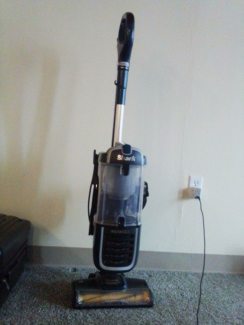 Shark Rotator Vacuum 