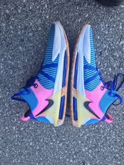 Nike Lebron Witness 7 Ep Low Hyper Royal Pink