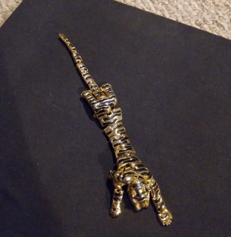 Tiger Pin Brooch