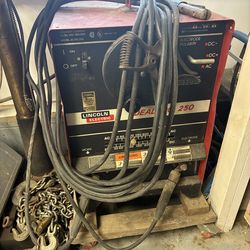 Lincoln electric idealarc 250