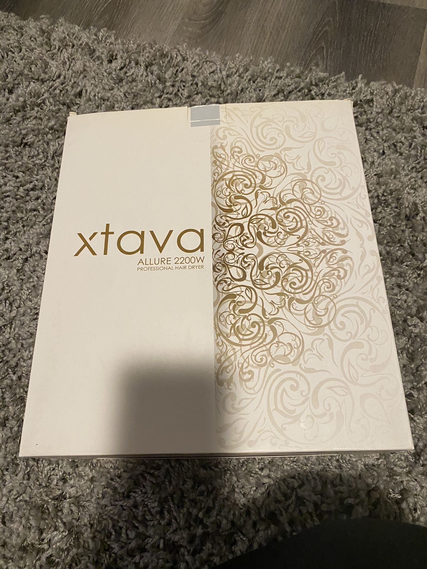 xtrava Hair Dryer (white)