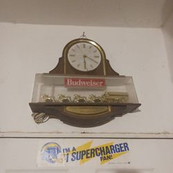 Bud Mantle Clock