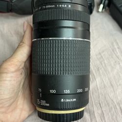 Canon EF 75–300mm lens