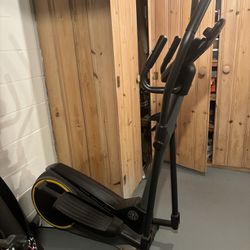 Golds gym elliptical machine