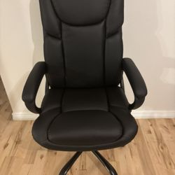 New! Leather Executive Office Chair Black
